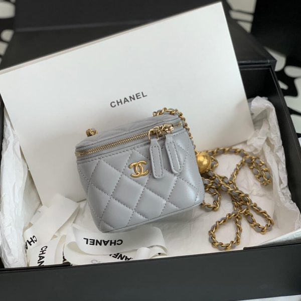 Ch*el quilted pearl crush mini vanity case
