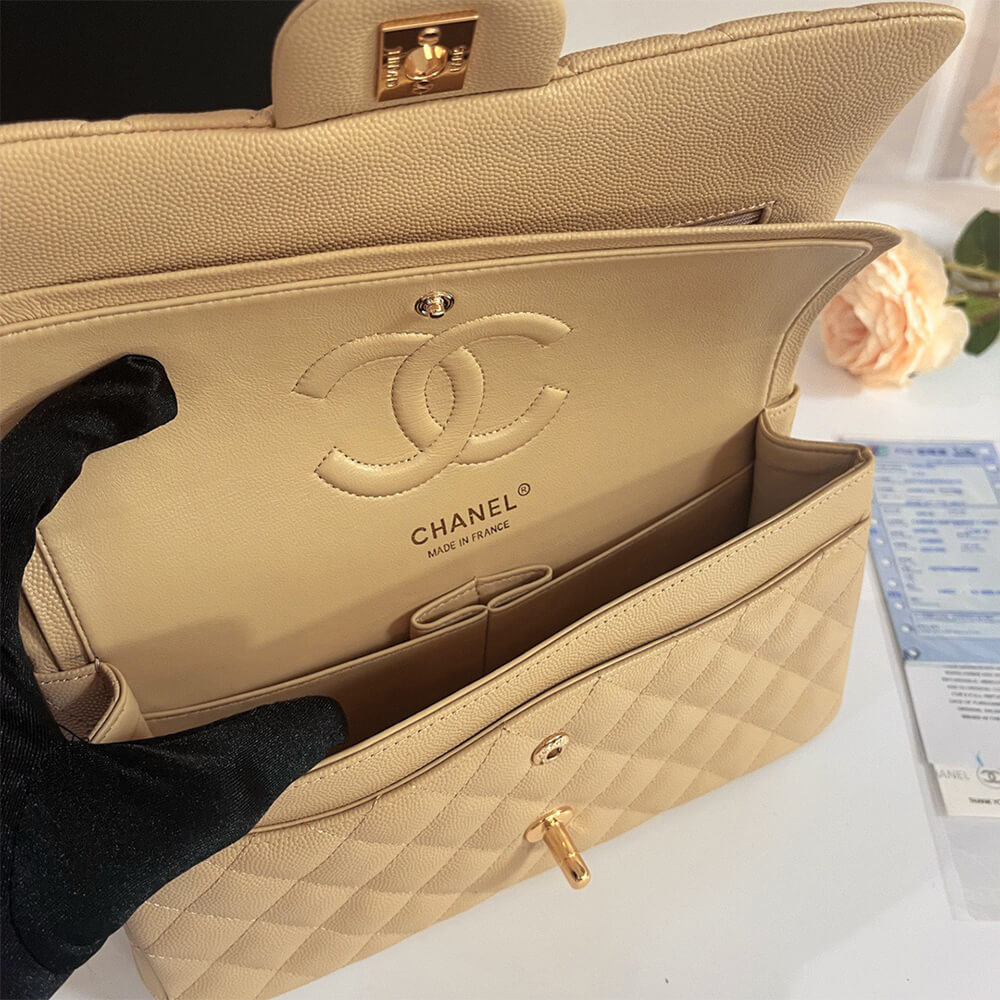 Ch*el classic flap medium